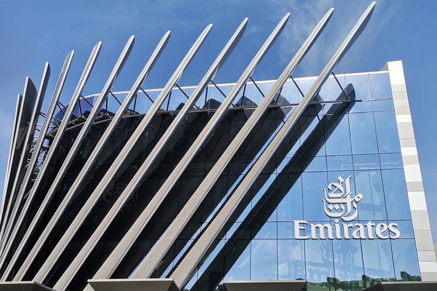 Pavillon der Fluglinie Emirates