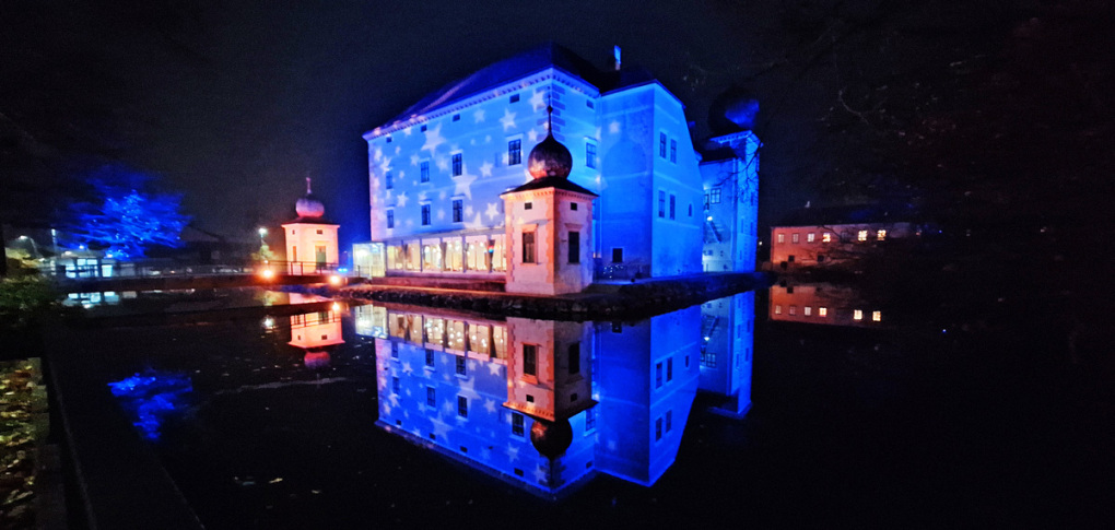 Das Wasserschloss Kottinbrunn mit dem Restaurant Le Vier Das Wasserschloss Kottinbrunn mit dem Restaurant Le Vier