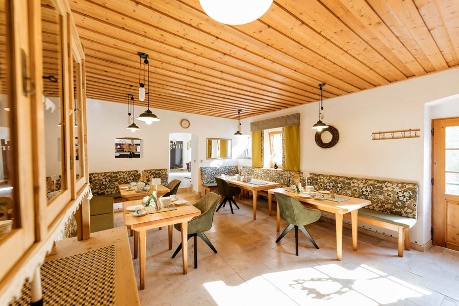 Frühstücksraum für Urlaubsgäste © agerlhof 